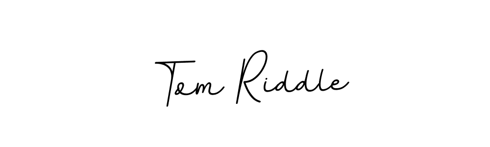 See photos of Tom Riddle official signature by Spectra . Check more albums & portfolios. Read reviews & check more about BallpointsItalic-DORy9 font. Tom Riddle signature style 11 images and pictures png