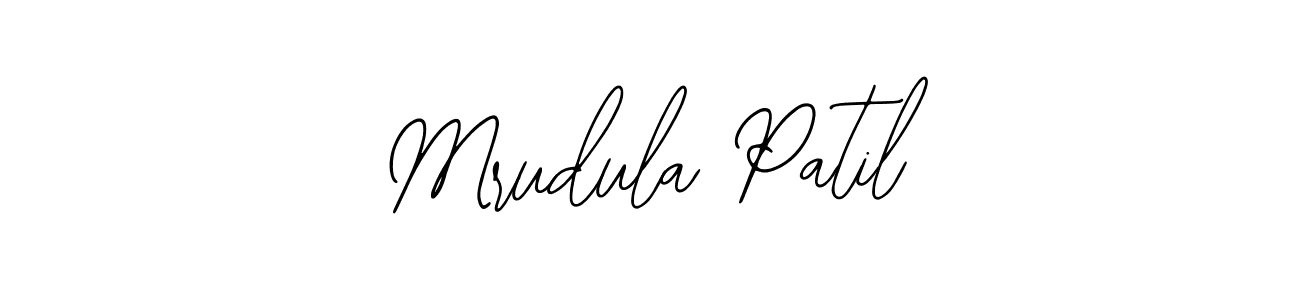 See photos of Mrudula Patil official signature by Spectra . Check more albums & portfolios. Read reviews & check more about Bearetta-2O07w font. Mrudula Patil signature style 12 images and pictures png