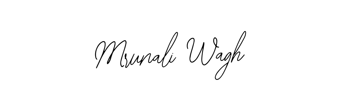 How to Draw Mrunali Wagh signature style? Bearetta-2O07w is a latest design signature styles for name Mrunali Wagh. Mrunali Wagh signature style 12 images and pictures png