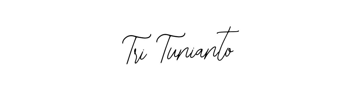 Bearetta-2O07w is a professional signature style that is perfect for those who want to add a touch of class to their signature. It is also a great choice for those who want to make their signature more unique. Get Tri Tunianto name to fancy signature for free. Tri Tunianto signature style 12 images and pictures png