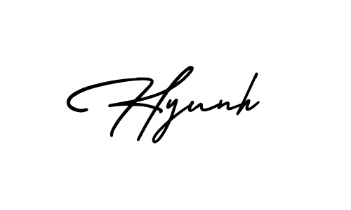 Make a beautiful signature design for name Hyunh. Use this online signature maker to create a handwritten signature for free. Hyunh signature style 3 images and pictures png