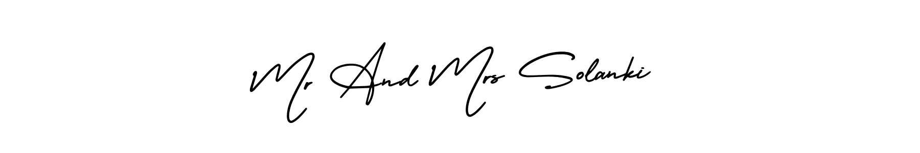 How to Draw Mr And Mrs Solanki signature style? AmerikaSignatureDemo-Regular is a latest design signature styles for name Mr And Mrs Solanki. Mr And Mrs Solanki signature style 3 images and pictures png