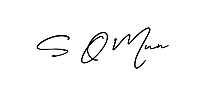 Check out images of Autograph of S O Mun name. Actor S O Mun Signature Style. AmerikaSignatureDemo-Regular is a professional sign style online. S O Mun signature style 3 images and pictures png