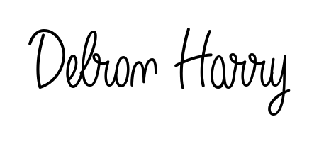 Try this chic Delron Harry handwritten sign style. Using Angelique-Rose-font-FFP font elements, it gives your name a sleek, memorable identity. Delron Harry signature style 5 images and pictures png